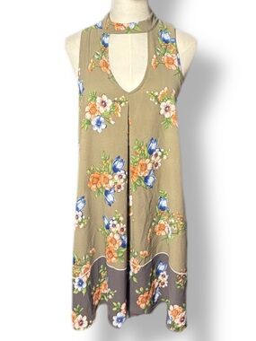 entro Olive Floral Keyhole Swing Tunic